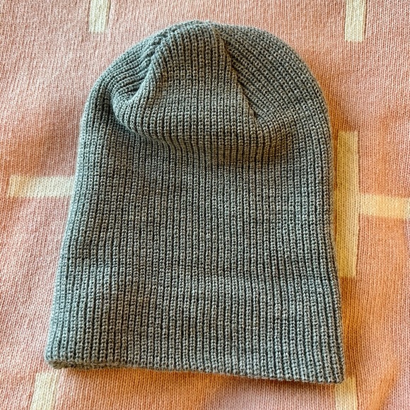 NORTH FACE Grey fisherman’s beanie ❄️☃️❄️ - Picture 2 of 2